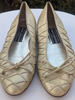 Stuart Weitzman Gold Leather Ballet Flats